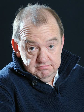 sad-news-comic-mel-smith-dies-aged-60-after-having-heart-attack