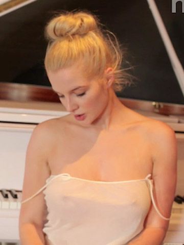 the-truth-footage-of-nearly-naked-helen-flanagan-flashing-her-nipples-and-bum-is-not-her-debut-music-video